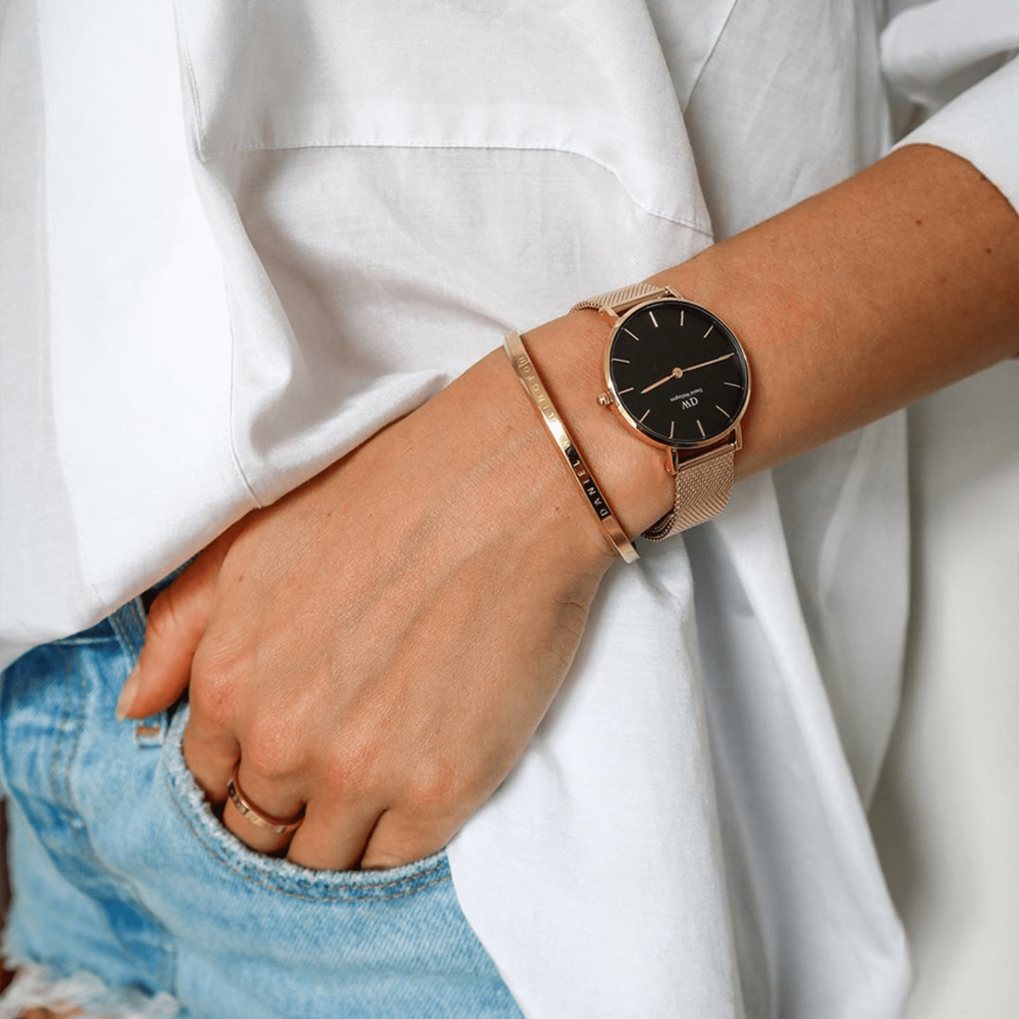 Petite Evergold Black